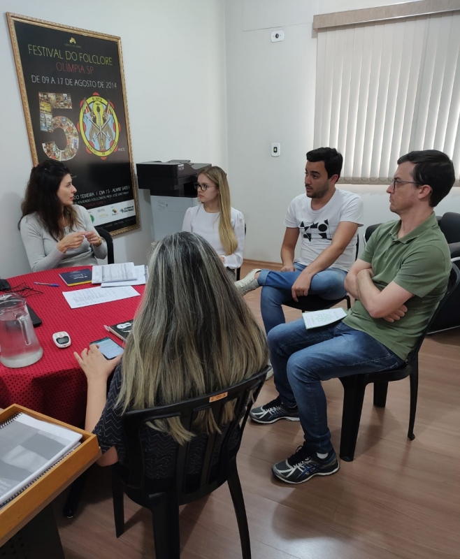 Galeria reuniao-tecnica-com-servidores-da-camara-municipal